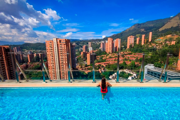 5-star hotel Medellín dental tourism